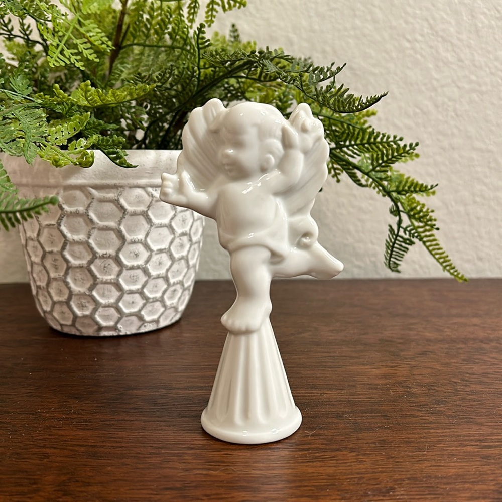 VTG White Ceramic Cherub Angel Candle Snuffer
